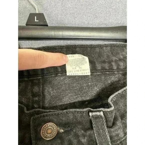 Vtg Levis 521 Jeans Womens 10M 27x30 Black Denim Tapered Fit Leg High Rise 90s - Picture 6 of 10